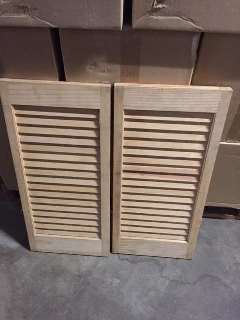 STATIONARY SLAT BLINDS (12 X 25) - UNFINISHED